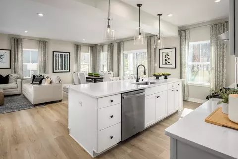 Kitchen - 7325 Dolomite Rd, Frederick, MD 21701 photo 5 of 6