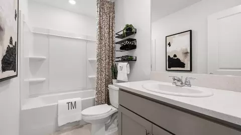 Bath - 10829 Eclipse St, Sarasota, FL 34241 photo 8 of 10