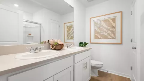 Bath - 10829 Eclipse St, Sarasota, FL 34241 photo 3 of 10