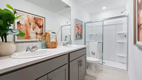 Bath - 10829 Eclipse St, Sarasota, FL 34241 photo 5 of 10