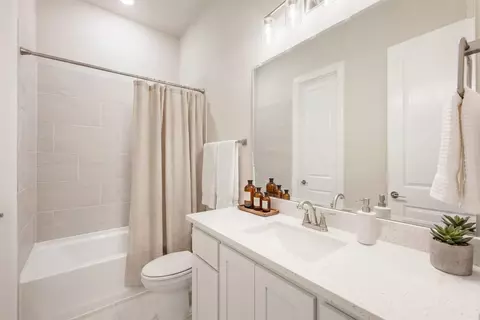 Bath - Miller Road, Midlothian, TX 76065 photo 4 of 6