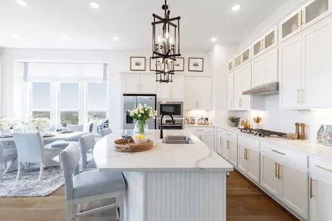 Kitchen - 2213 Pinner Ct, Celina, TX 75009 photo 5 of 11