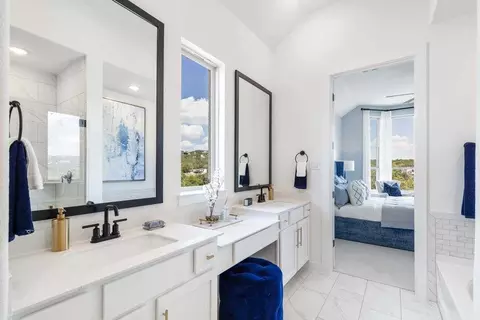 Bath - 2213 Pinner Ct, Celina, TX 75009 photo 2 of 7