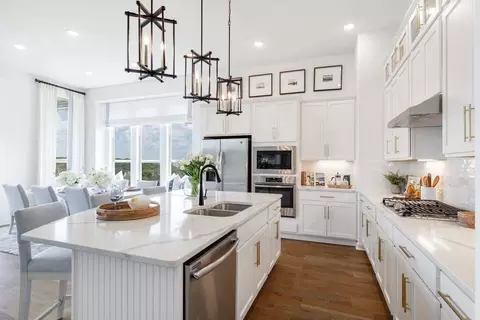 Kitchen - 2213 Pinner Ct, Celina, TX 75009 photo 4 of 11