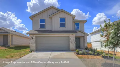 1008 Chachalaca Ct, Seguin, TX 78155