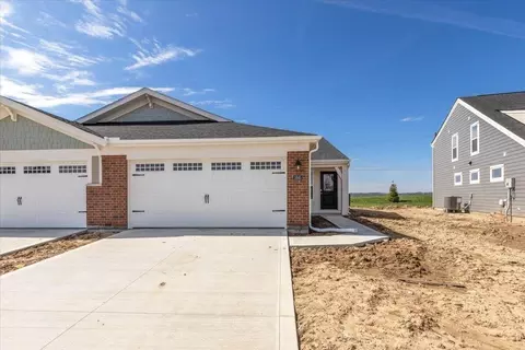 1645 Day Break Loop, Marysville, OH 43040