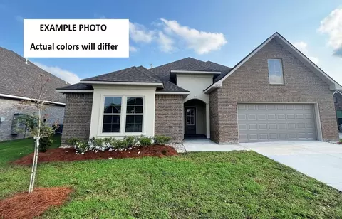 208 Spring Grove Loop, Thibodaux, LA 70301 photo 2