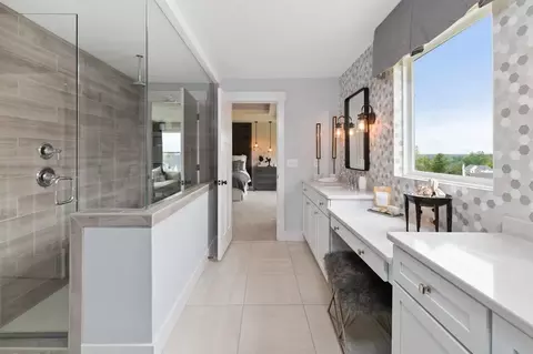 Bath - 998 Traemore Pl, Union, KY 41091 photo 3 of 3