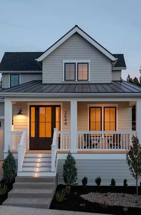 Exterior - 62660 NW Skyline Ranch Rd, Bend, OR 97703 photo 15 of 19