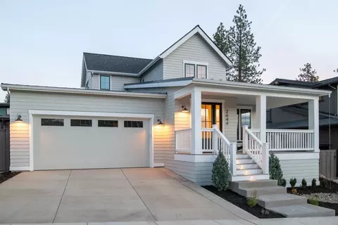 Exterior - 62660 NW Skyline Ranch Rd, Bend, OR 97703 photo 13 of 19