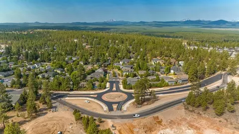 View/Area - 2619 NW Waymaker Ct, Bend, OR 97703 photo 6 of 6