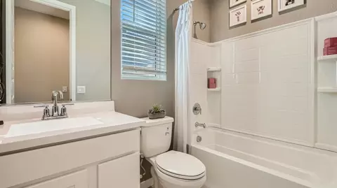 Bath - 1923 W Roscoe Ave, Apache Junction, AZ 85120 photo 2 of 4