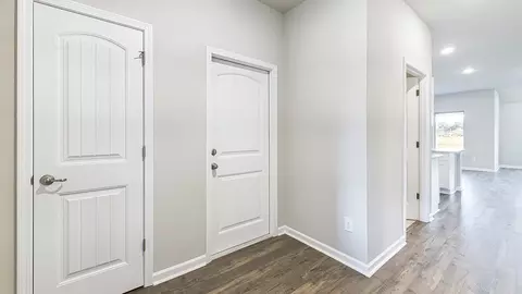 345 White Pine Dr, Lafayette, LA 70501