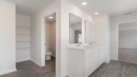 Entry Way - 2608 Hudson Trl, Conway, SC 29526 photo 2 of 5