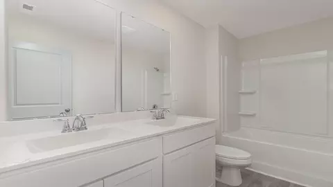 Bath - 2608 Hudson Trl, Conway, SC 29526 photo 3 of 3