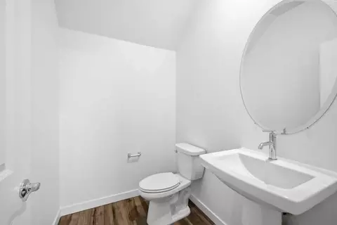 245 E Petalo St, Mountain House, CA 95391