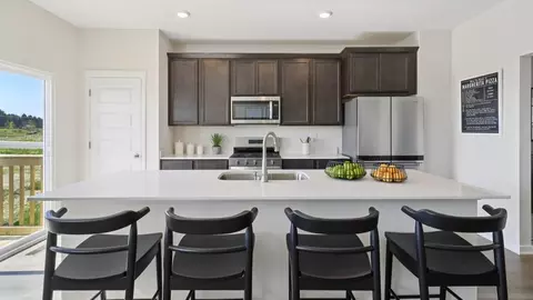 Kitchen - 13511 S Mesa Dr, Plainfield, IL 60585 photo 4 of 9