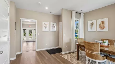 Entry Way - 13511 S Mesa Dr, Plainfield, IL 60585 photo 4 of 7