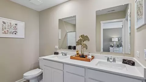 Bath - 13511 S Mesa Dr, Plainfield, IL 60585 photo 5 of 8