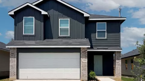 16060 Mahogany Way, Elmendorf, TX 78112