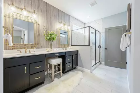 Bath - 9570 Jadestone Way, Indianapolis, IN 46239 photo 2 of 5