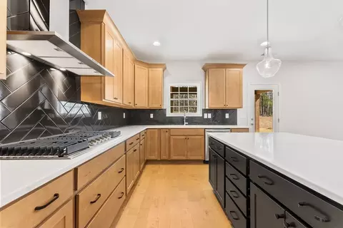 Kitchen - 432 Lakeview Way, Lagrange, GA 30241 photo 6 of 6
