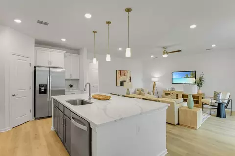 Kitchen - 182 Brook Forest Dr, Saint Augustine, FL 32092 photo 6 of 10