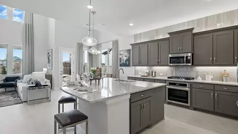 Kitchen - 200 N Eagle Point Rd, Van Alstyne, TX 75495 photo 3 of 6