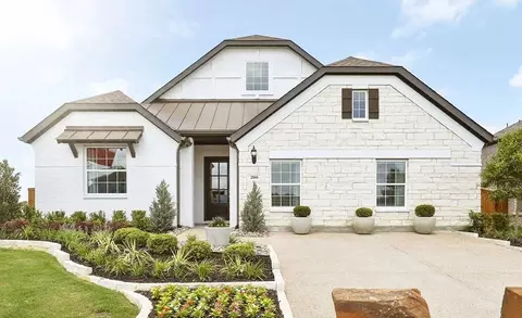 Exterior - 200 N Eagle Point Rd, Van Alstyne, TX 75495 photo 6 of 6