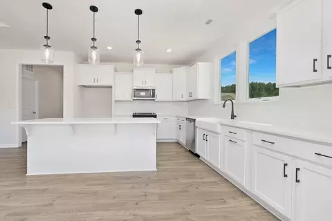 Kitchen - 218 Prosperous Path, Locust, NC 28097 photo 2 of 4