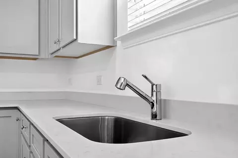 Kitchen - 191 Hal Ct, Winder, GA 30680 photo 5 of 8