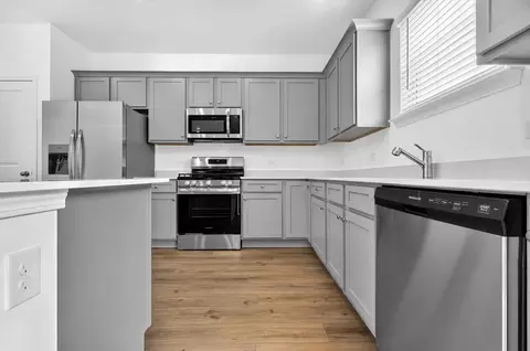 Kitchen - 191 Hal Ct, Winder, GA 30680 photo 3 of 8