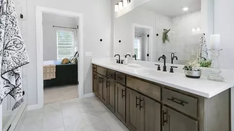 Bath - 861 W 83rd St, Tulsa, OK 74132 photo 10 of 13