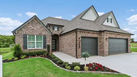 Exterior - 861 W 83rd St, Tulsa, OK 74132 photo 2 of 2