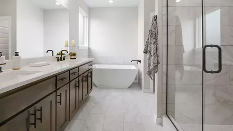 Bath - 861 W 83rd St, Tulsa, OK 74132 photo 9 of 13