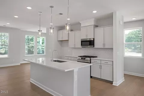 125 Broadway St, Knightdale, NC 27545