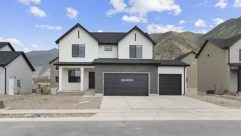 Exterior - 718 N 1600 E, Salem, UT 84653 photo 4 of 20