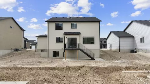 Exterior - 718 N 1600 E, Salem, UT 84653 photo 7 of 20
