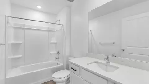 Bath - 718 N 1600 E, Salem, UT 84653 photo 2 of 7