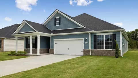 4321 Scarlet Ct, Columbia, TN 38401