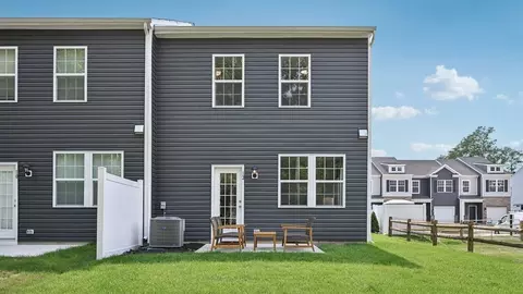 Exterior - 12 Whaler Dr, Runnemede, NJ 08078 photo 9 of 14