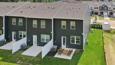 Exterior - 12 Whaler Dr, Runnemede, NJ 08078 photo 13 of 14