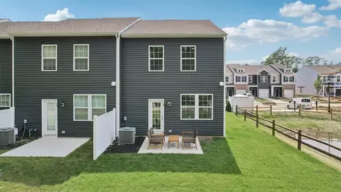 Exterior - 12 Whaler Dr, Runnemede, NJ 08078 photo 12 of 14