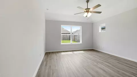 Living - 2719 Echinacea Path, Converse, TX 78109 photo 1 of 6