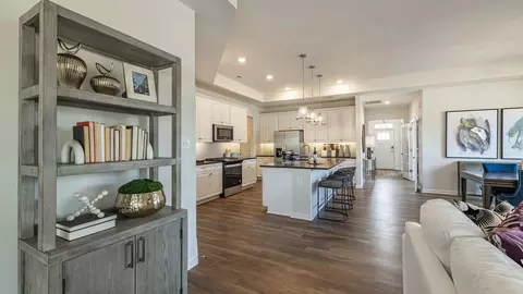 Entry Way - 343 Whites Mill Rd, Abingdon, VA 24210 photo 1 of 3