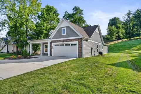 Exterior - 343 Whites Mill Rd, Abingdon, VA 24210 photo 9 of 20