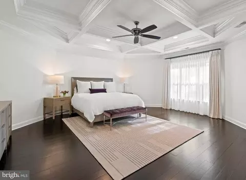 Bedroom - 11200 River Rd, Potomac, MD 20854 photo 1 of 7