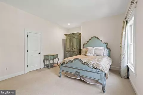 Bedroom - 11200 River Rd, Potomac, MD 20854 photo 3 of 7
