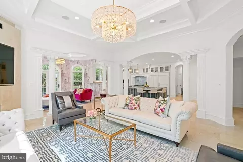 Living - 11200 River Rd, Potomac, MD 20854 photo 5 of 11