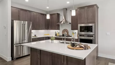 Kitchen - 9202 NE 186th Pl, Bothell, WA 98011 photo 2 of 7